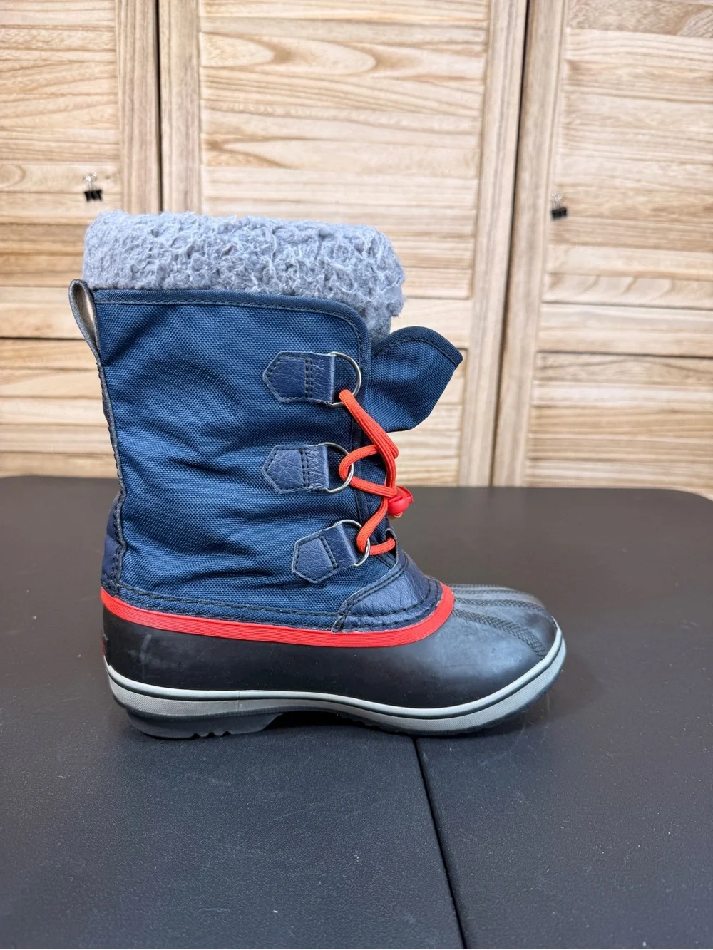 Sorel Yoot Pack Nylon Boots Waterproof Winter Boots in Navy with Red Trim Size 3